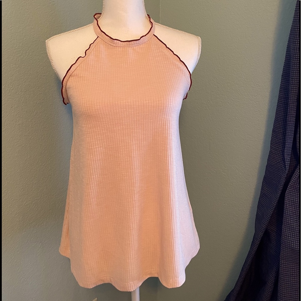 Hem and Tread Top